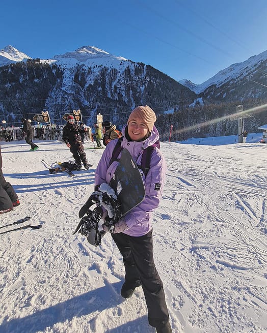 Zákazník @pric3y v Dope Adept W Bunda na Snowboard Dámské Faded Violet