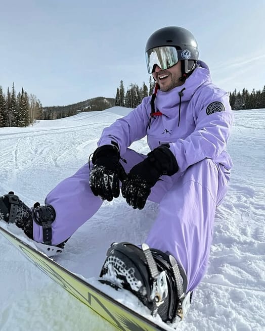 Customer @ivonne190991 in Dope Blizzard Ski Jacket Men Faded Violet