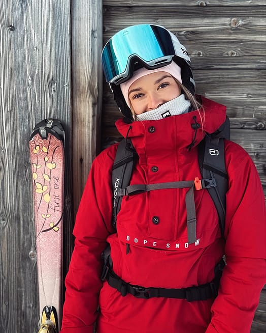 Kunde @bare_na in Dope Legacy W Snowboardjacke Damen Deep Red