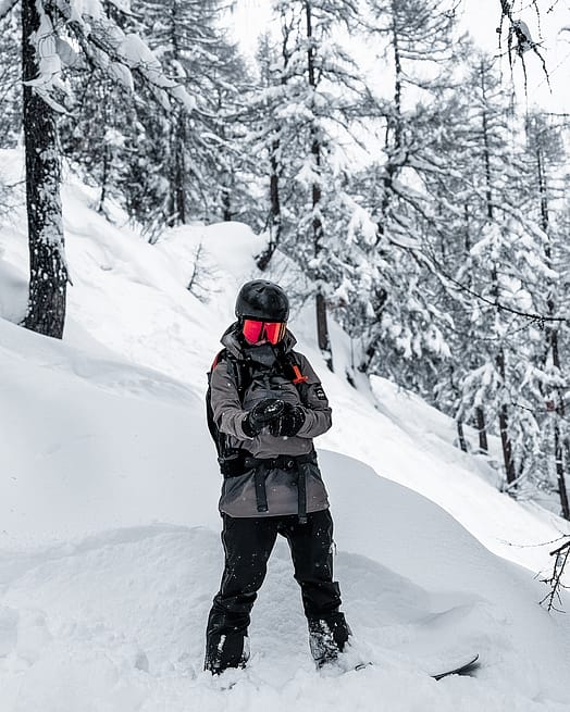 Klient @skvikskvik w Dope Akin W Kurtka Snowboardowa Kobiety Walnut