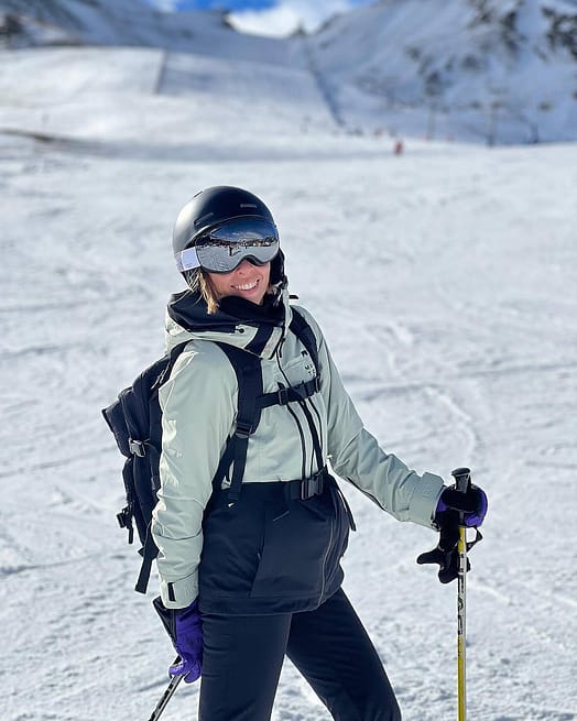 Klant @sil_casals in Montec Moss W Snowboard jas Dames Soft Green/Black