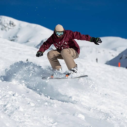 Customer @drxphotographie in Dope Yeti Ski Jacket Men 2X-Up Burgundy