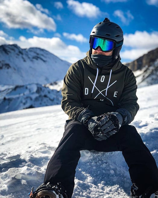 Cliente @chris_gunnell en Dope Yeti 21 Chaqueta Snowboard Hombre 2X-Up Olive Green