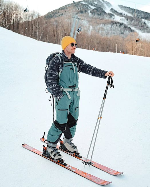 Klient @guidage w Montec Moss 21 Spodnie Snowboardowe Mężczyźni Atlantic/Black