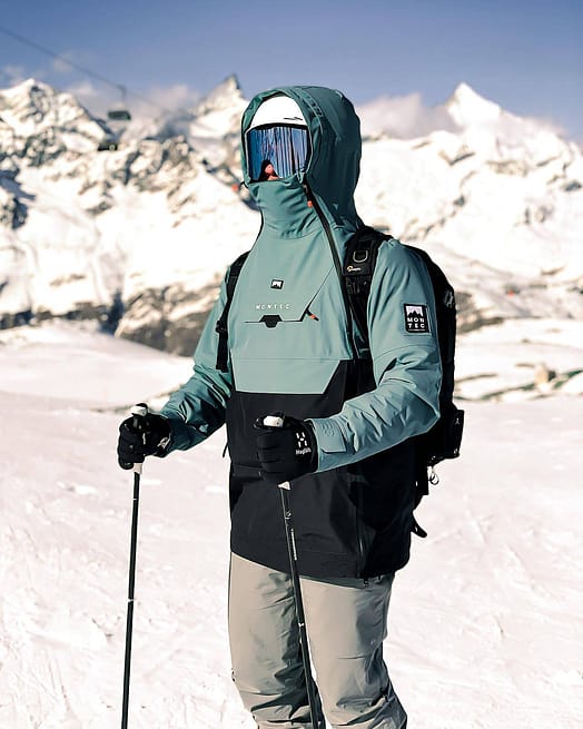 Customer @lasseteigen in Montec Doom 2020 Snowboard Jacket Men Atlantic/Black