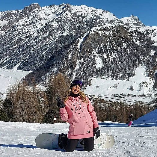 Cliente @lissahens en Dope Yeti W 2021 Chaqueta Snowboard Mujer 2X-Up Pink