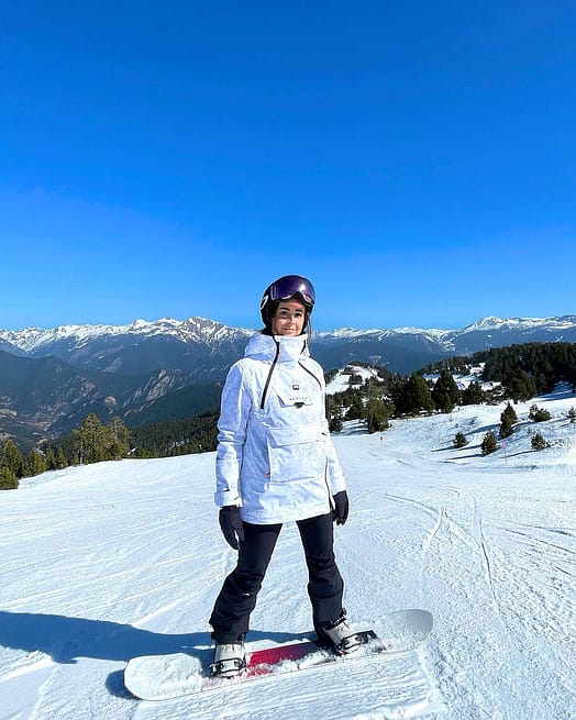 Cliente @rocio__rosa en Montec Doom W 2021 Chaqueta Snowboard Mujer White Tiedye