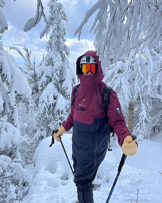 Cliente @mountainmanbenji en Montec Doom 2021 Chaqueta Snowboard Hombre Burgundy/Black