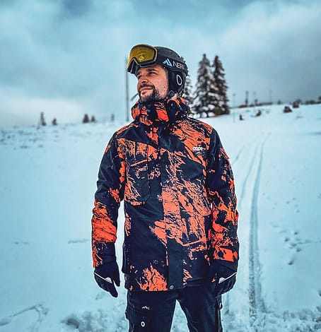 Zákazník @edu4gym_ambition v Dope Adept 2021 Bunda na Snowboard Pánské Paint Orange