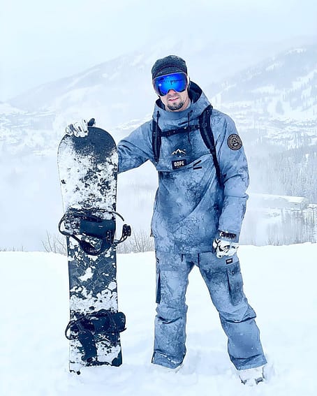 Klient @_seanpollock_ w Dope Blizzard Kurtka Snowboardowa Mężczyźni Dirt