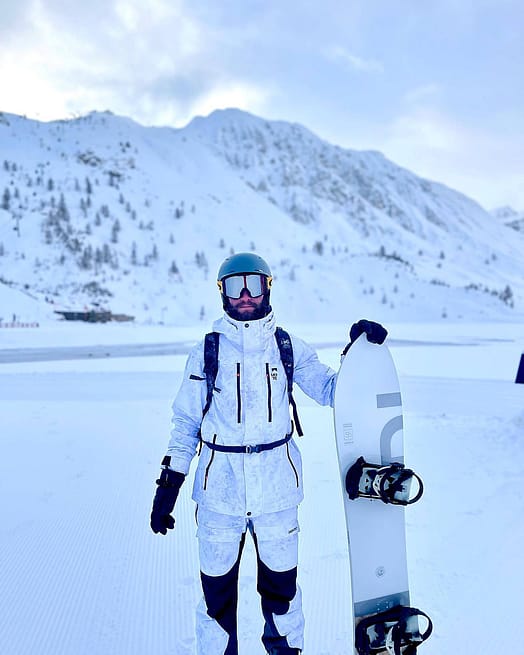 Customer @clement_faucenstier65 in Montec Fawk Snowboard Jacket Men White Tiedye