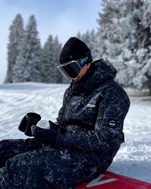 Customer @lucky_l.u.c in Dope Adept Snowboard Jacket Men Rock Black