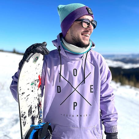 Customer @ratabb in Dope Yeti Snowboard Jacket Men 2X-Up Faded Violet