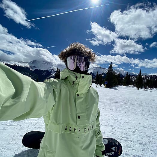 Client @crosselmquist dans Dope Legacy 23 Veste Snowboard Homme Faded Neon