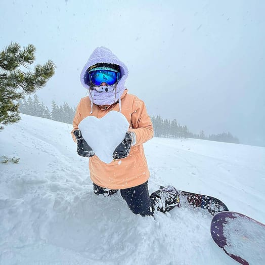 Customer @fedosaa in Dope Legacy W Ski Jacket Women Khaki Yellow