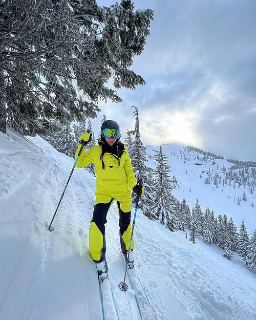 Customer @dulce.carolina6 in Montec Dune W Ski Jacket Women Bright Yellow