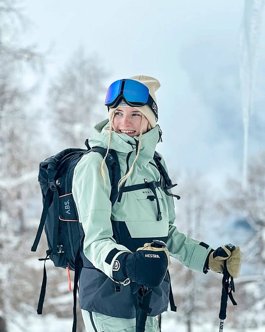 Customer @sophie__herzog in Montec Doom W Ski Jacket Women Soft Green/Black/Phantom