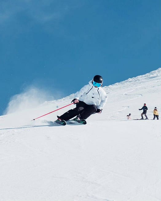 Cliente @thetiasha en Montec Doom W 2021 Chaqueta Snowboard Mujer White Tiedye