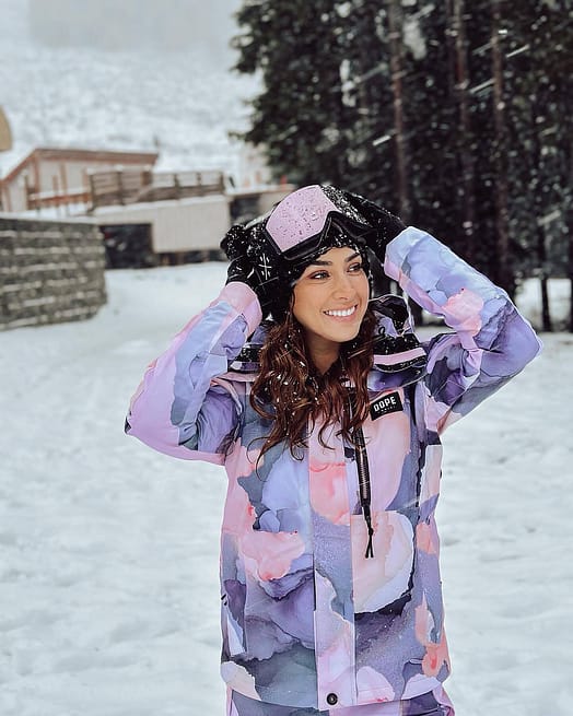 Kunde @__melanieanne in Dope Blizzard W Full Zip Snowboardjacke Damen Blot Peach