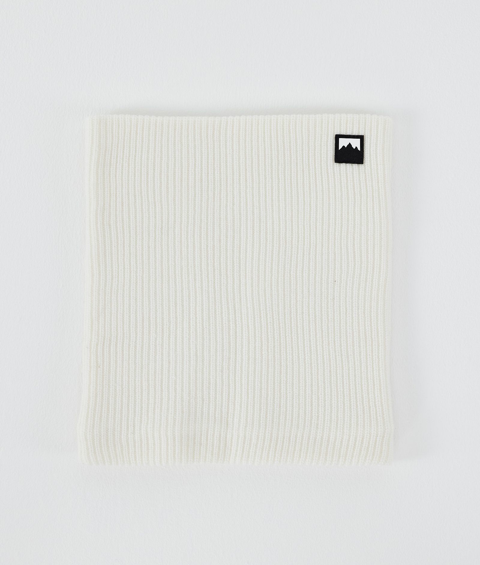 Montec Classic Knitted Facemask Old White, Image 1 of 3