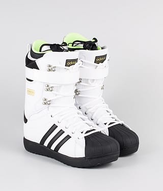 Ski- oder Snowboardschuhe