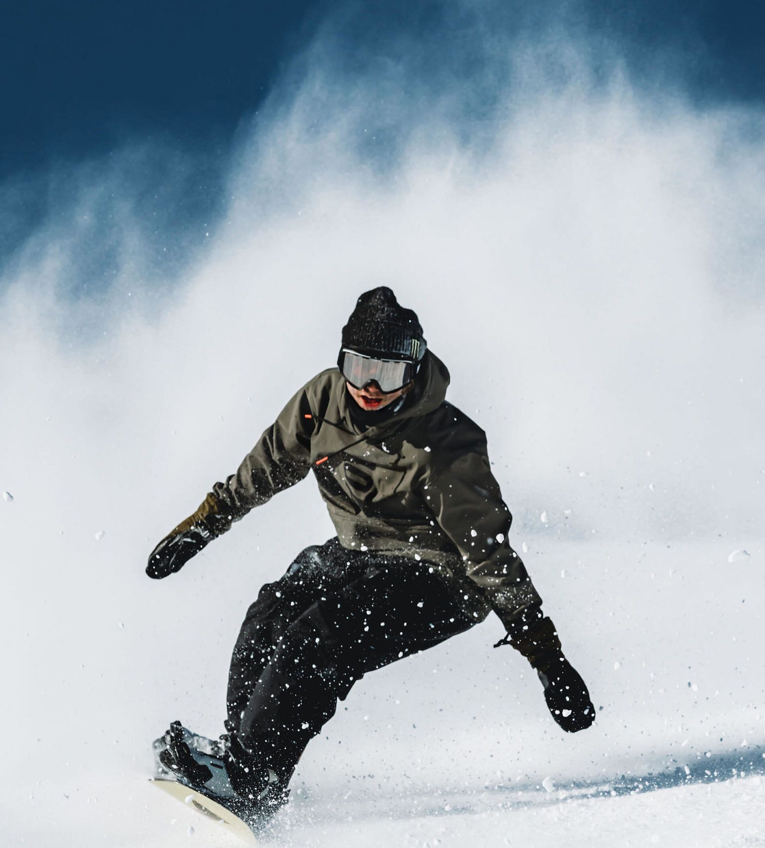 Trick Tip How To Ride Powder On A Snowboard _ Ridestore Magazine