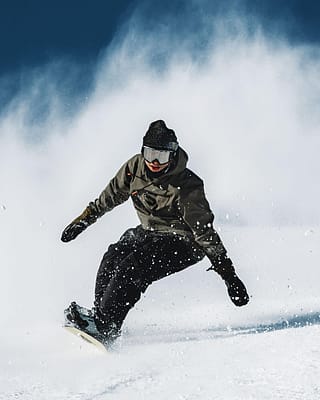 How to snowboarden in de diepe poedersneeuw - Ridestore Magazine