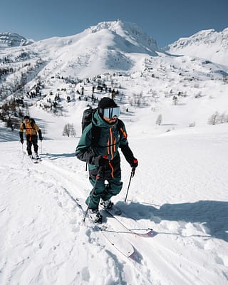 Splitboarding equipment