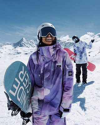 Types of snowboard jackets