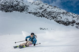 Um die Freeride-Fähigkeiten zu verbessern, empfiehlt Zuza, unter herausfordernden Bedingungen zu fahren