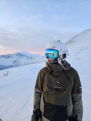 According to Emma, perfect day on the slopes is full of friends and powder